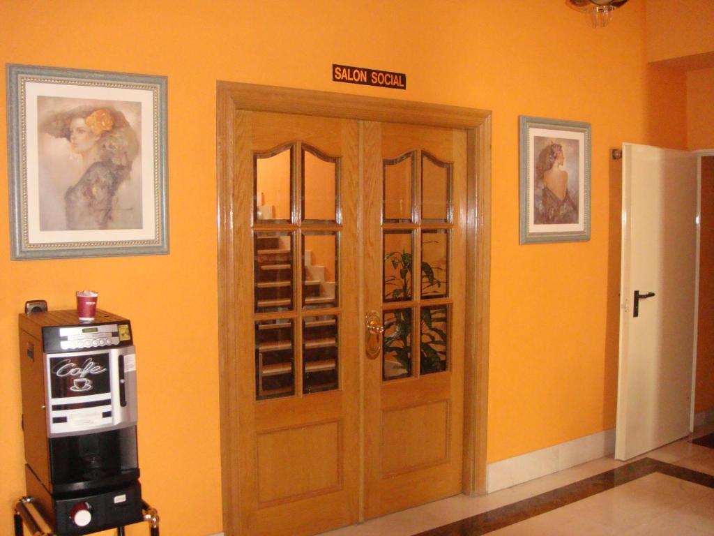 Hostal Serpol Palencia Extérieur photo